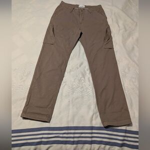 DU/ER . Performance Cargo Pants . Medium Weight. Style #WPTT1006. 7 Pockets .